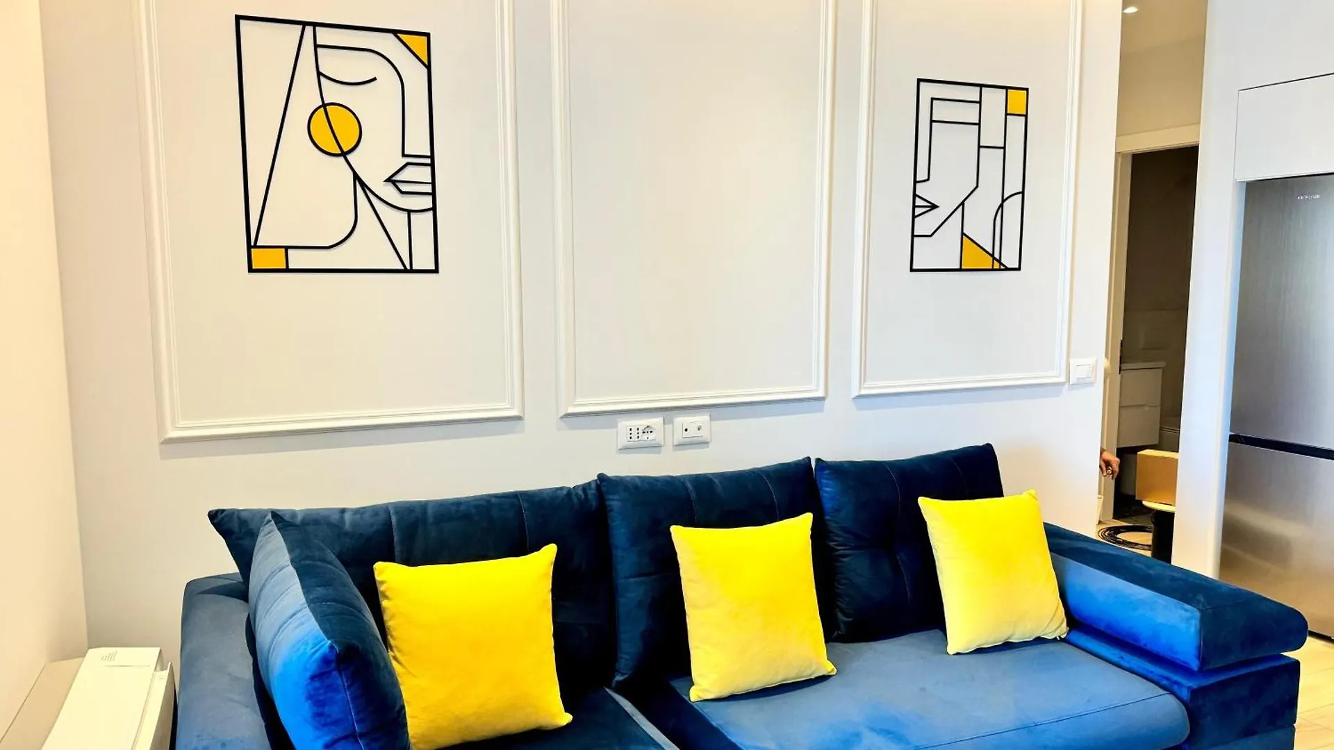 Chic Tirana City Apartment
