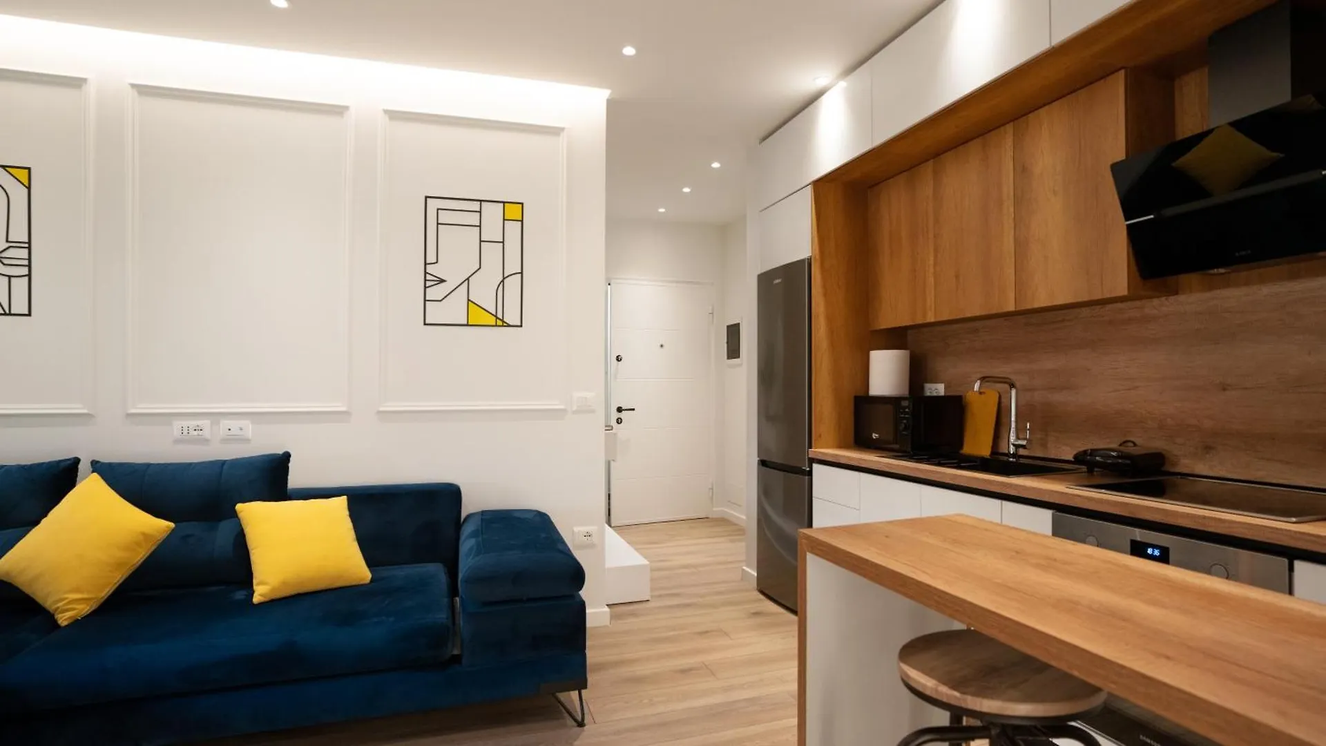 Chic Tirana City Apartment